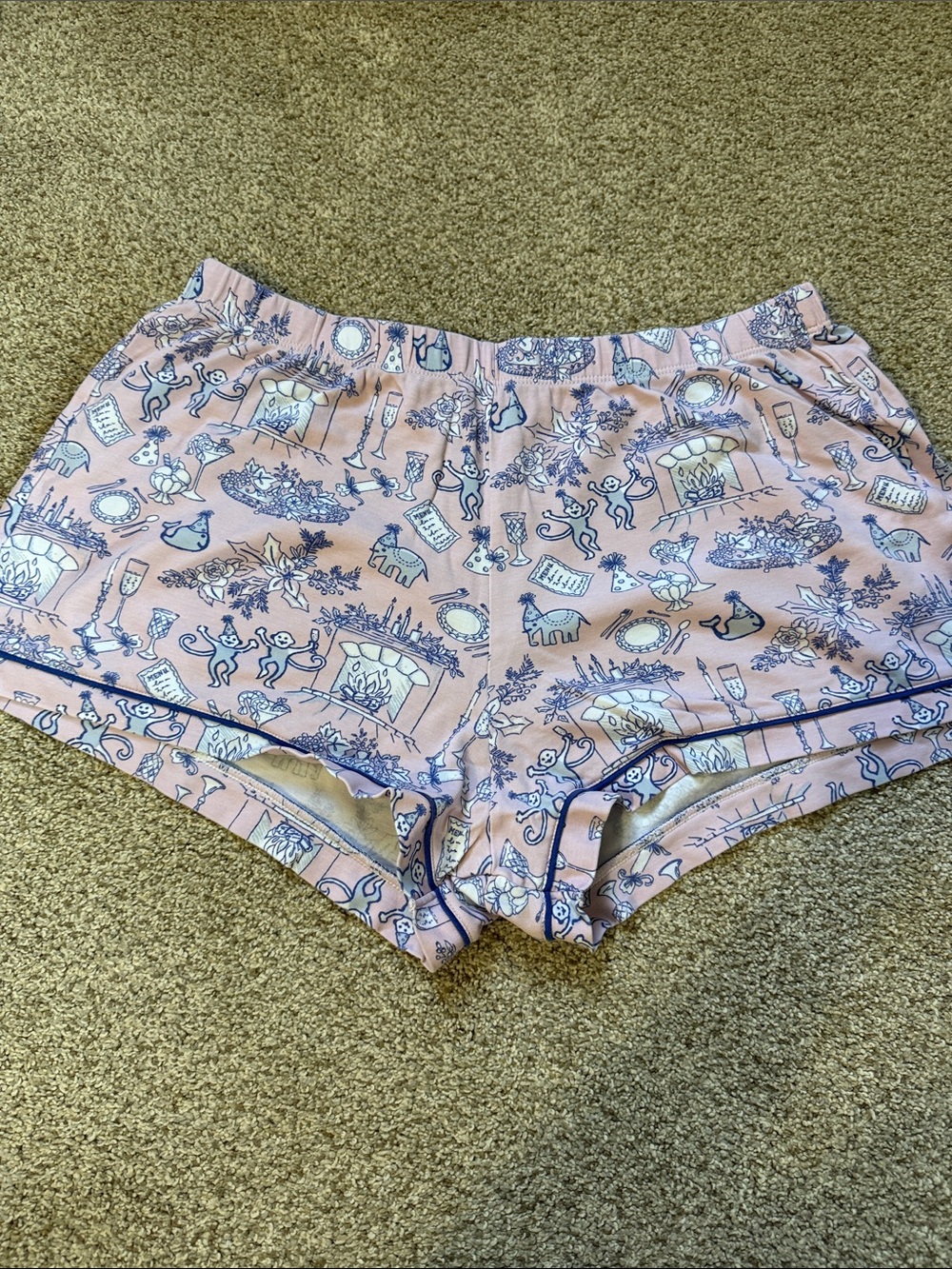 Roller Rabbit pajamas - Picture 3 of 5